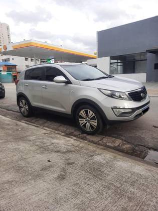 KIA SPORTAGE 2.0 LX 4X2 16V FLEX 4P AUTOMÁTICO KIA SPORTAGE 2.0 LX 4X2 16V FLEX 4P AUTOMÁTICO